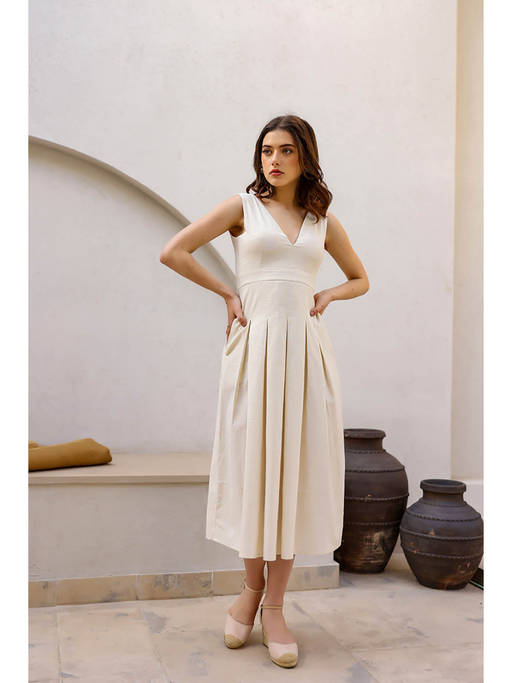 Buy AlterEGO Off White Harriet Structured Solid Khadi Midi Dress Online
