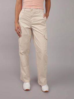 American Eagle - Women Beige Solid Straight Fit Cargo
