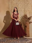 Maroon color option, Currently selected