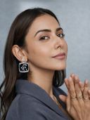 Black color option, Currently selected