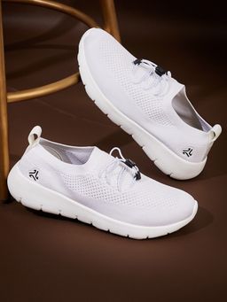 Campus - Men CELEB White Walking Shoes