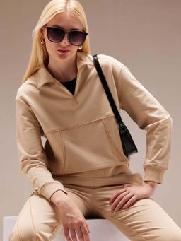 Cava Athleisure - Beige Urban Q-Zip Sweatshirt