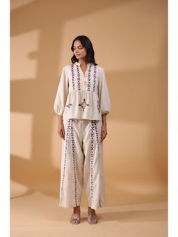 STIL-O-STITCH - White Embroidered Mandarin Neck Top and Pant
