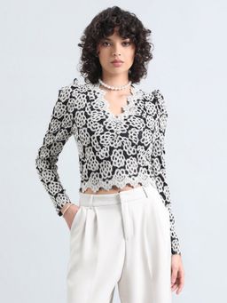SHOWOFF - Women Floral Cream Fitted Crop Top