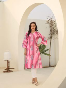 Rain & Rainbow - Women Striped Printed Pure Cotton Kurta