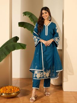 INDDUS - Women Floral Thread Embroidered Straight Kurta Pant With Dupatta