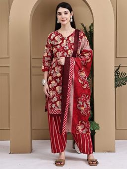 Rajnandini - Women Red Cotton Blend Floral Printed Kurta Salwar With Dupatta