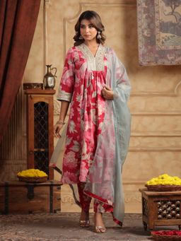 Rain & Rainbow - Floral Printed Sequined Anarkali Kurta Pant With Dupatta