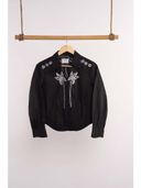 Black color option, Currently selected