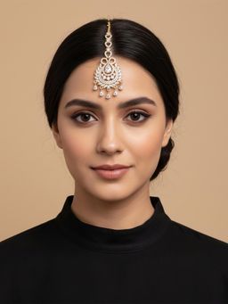 I Jewels - Women Gold Plated American Diamond Cubic Zirconia Maangtikka