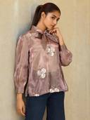 Pink color option, Currently selected