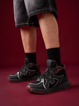 The Souled Store - Official Naruto Itachi Uchiha Men Black Sneakers