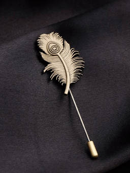 Cosa Nostraa - Men Antique Gold Peacock Feather Brass Lapel Pin