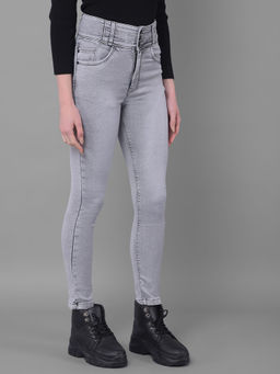 CRIMSOUNE CLUB - Solid Grey Skinny Fit Jeans for Women