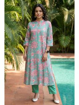 Aurelia - Women Green Floral Rayon Kurta with Pant