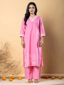 Pink color option, Currently selected