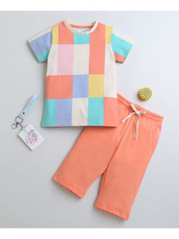 Bumzee - Peach Girls Half Sleeves T-Shirt & Capri (Set of 2)