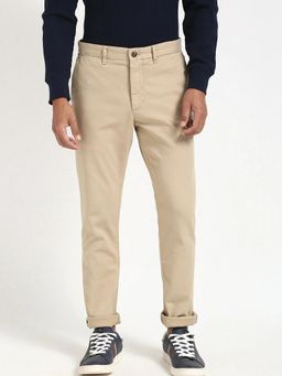 Tommy Hilfiger - Slim Fit Textured Mid Rise Trouser - Beige