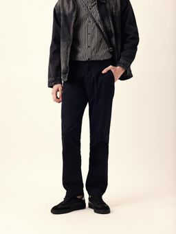 The Bear House - Men Solid Slim Fit Formal Trouser - Black