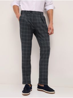 The Bear House - Men Woven Checked Regular Fit Formal Trouser
