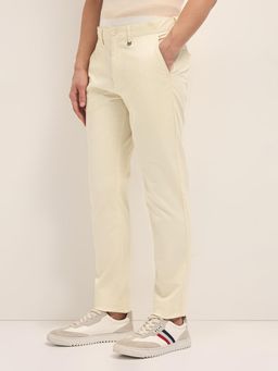 The Bear House - Men Solid Cotton Slim Fit Casual Trouser