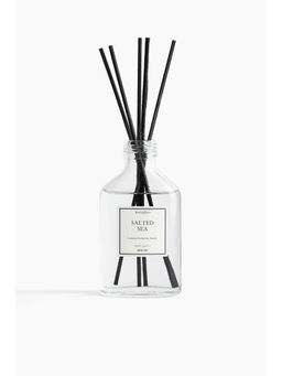 H&M - White Reed Diffuser
