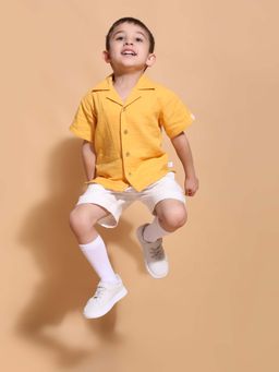 Kids of Greendeer - Yellow Solid Regular Fit Shirt and Shorts (Set of 2)