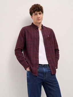 The Bear House - Men's Maroon Slim Fit Cotton Shirt