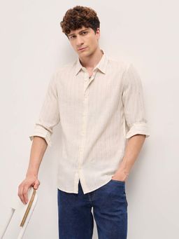 The Bear House - Men's Cream Slim Fit Casual Shirt