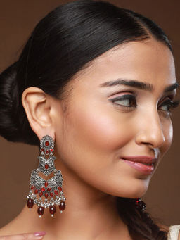 Aatmana - Silver-Toned & Red Classic Chandbalis