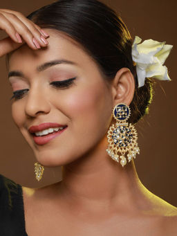 Aatmana - Gold-Toned Kundan Studded Circular Chandbalis