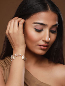 Aatmana - Gold plated Western Style Shell Shaped & Pearl Beaded Bracelet