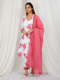 Tapestry - Red Printed Lace Detailing Kurta And Pant with Dupatta (Set of 3)