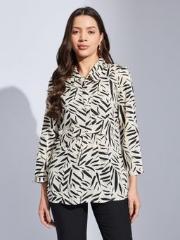 Latin Quarters - White Printed Collared Casual Regular Tunic