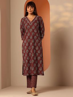 Libas - Maroon Floral Motif Printed Straight Kurta with Pant (Set of 2)