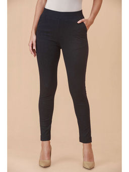 Soch - Womens Black Viscose Solid Straight Pant