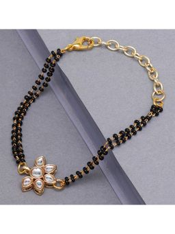 Karatcart - Gold Plated Handcrafted Floral Kundan Bracelet for Women