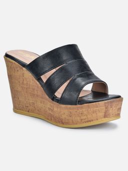 VALIOSAA - Black Solid-plain Wedges
