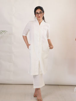 Saltpetre - Women Solid White Linen High Neck Collar Overlay