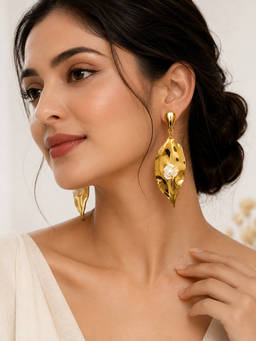 ABHUSHANAM - Golden Leaf Pearl Earrings