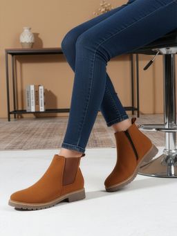 Carlton London - Women's Tan Suede Boots