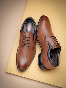 Lee Cooper - Tan Lace up Derbies