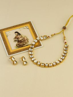 Curio Cottage - Striking Streak Necklace Set