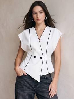 Outzidr - White Cape Sleeve With Contrast Piping