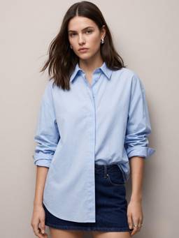 Outzidr - Blue Solid Oversized Shirt