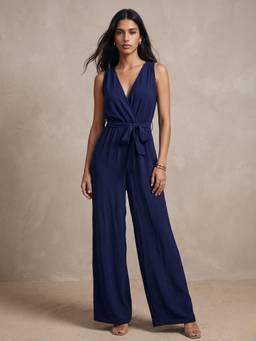 Outzidr - Blue Sleeveless Street Style Jumpsuit With Tie Up