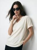 Off White color option