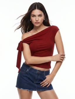 Outzidr - Red Off-Shoulder Tie Up Strap Top