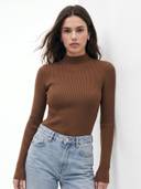 Brown color option