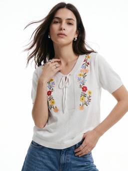 Outzidr - Short Sleeve Embroidered White Top